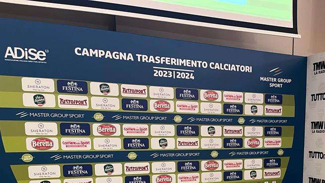 LIVE TJ - Mercato Juve h24 - Bianconeri sempre su Hojbjerg e Phillips: insidia Newcastle per l'inglese. Inter in vantaggio per Zielinski. Udinese e Salernitana interessate a Nicolussi Caviglia. Si valuta Bernardeschi