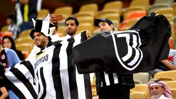 La Juventus su Twitter: "L'arrivo della squadra allo stadio"
