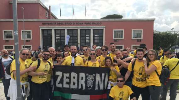 LIVE TJ - C'è già la fila all'esterno dell'Olimpico. I tifosi bianconeri sono carichi... (FOTO-VIDEO)