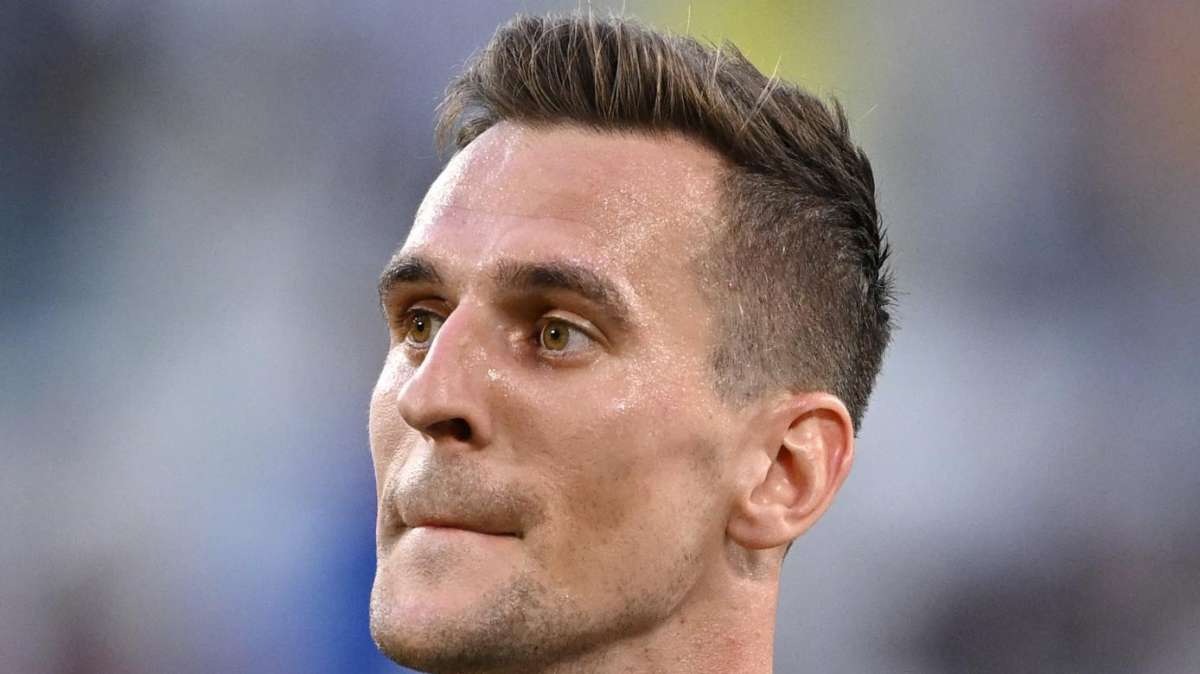 Polonia, doppio Lewandowski: Far Oer ko. In campo anche Szczesny e Milik. 
