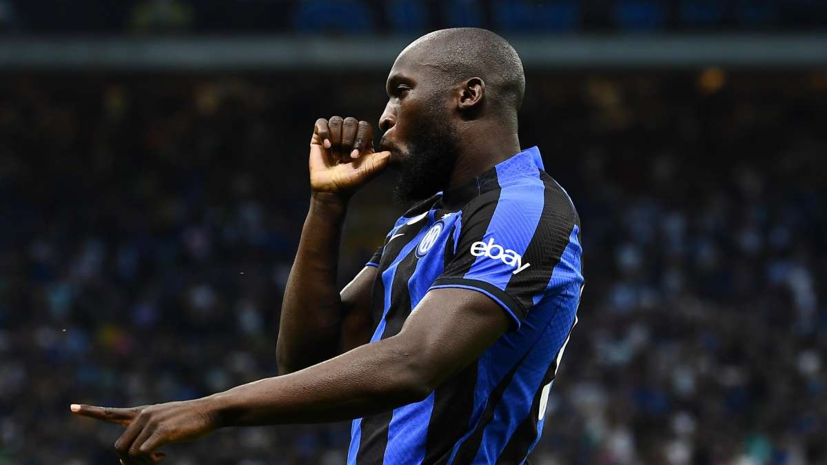 Lukaku-Roma, le cifre dell'affare: prestito secco a 5 milioni di euro, 8 milioni al belga