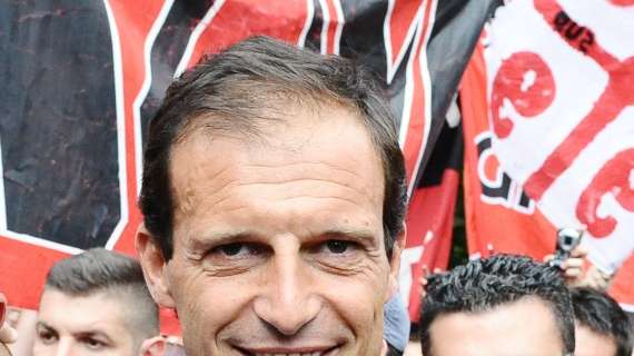 Allegri: "Mi dispiace per Conte"