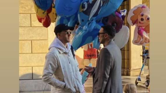 FOTO - Incontro in centro a Torino tra Vlahovic e Bernardeschi