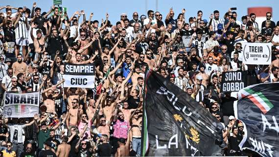 La UEFA punisce la Juventus per i cori razzisti di Parigi, una parte dello Stadium sarà chiusa nella gara con il Maccabi Haifa 