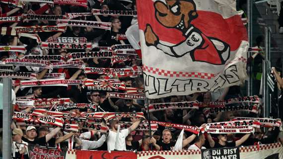 LIVE TJ - I tifosi dello Stoccarda pungono la Juve con uno striscione in italiano