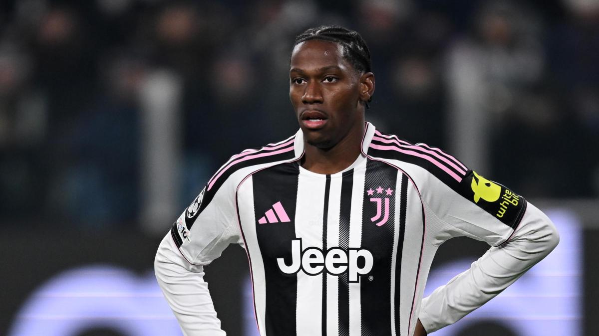 Juventus, sarà ancora difesa a tre contro la Roma? David in vantaggio su Openda