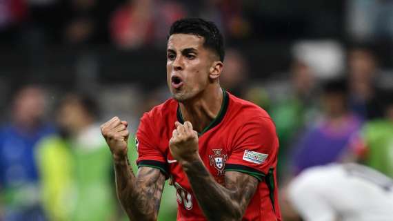 Juve, per piazzare il colpo Cancelo serve prima cedere 