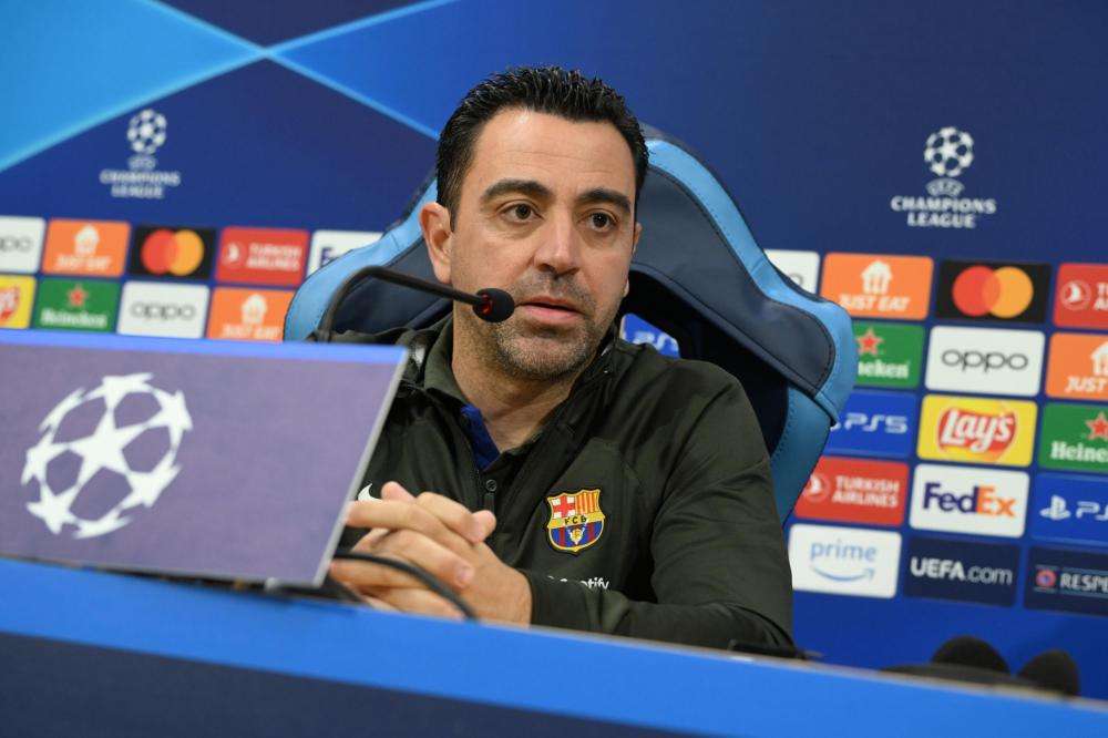 Xavi: "Napoli-Barcellona è senza favoriti, da 50 e 50"