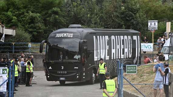 Il pullman della Juve tampona l'auto della Polizia durante il tragitto verso lo stadio: la ricostruzione