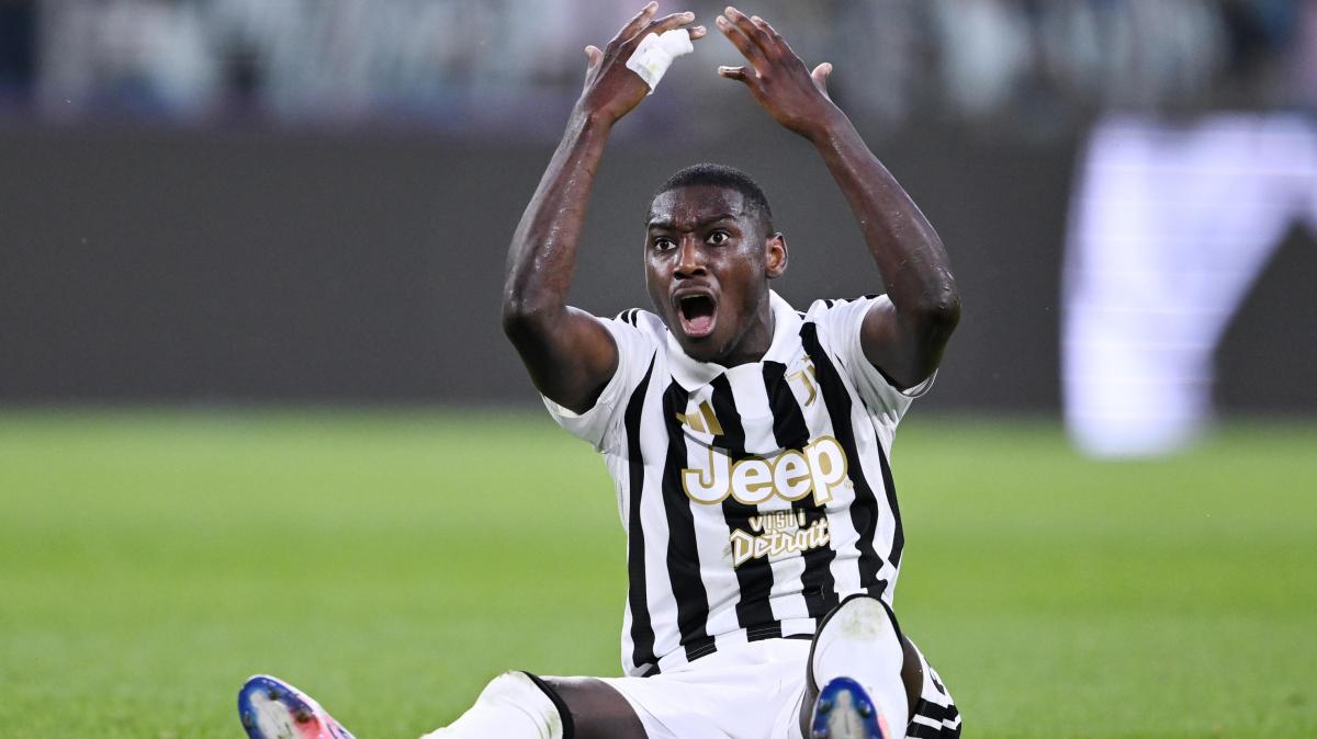 Juve senza pace, anche Kolo Muani finisce sotto i ferri