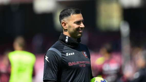 QUI LAZIO - Sepe: "Sarri ci chiede di giocare dal basso, ogni giorno apprendiamo cose nuove"