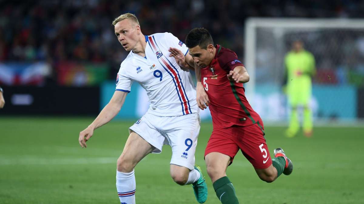 Juve, a sinistra spunta Guerreiro: c'è anche il Leeds