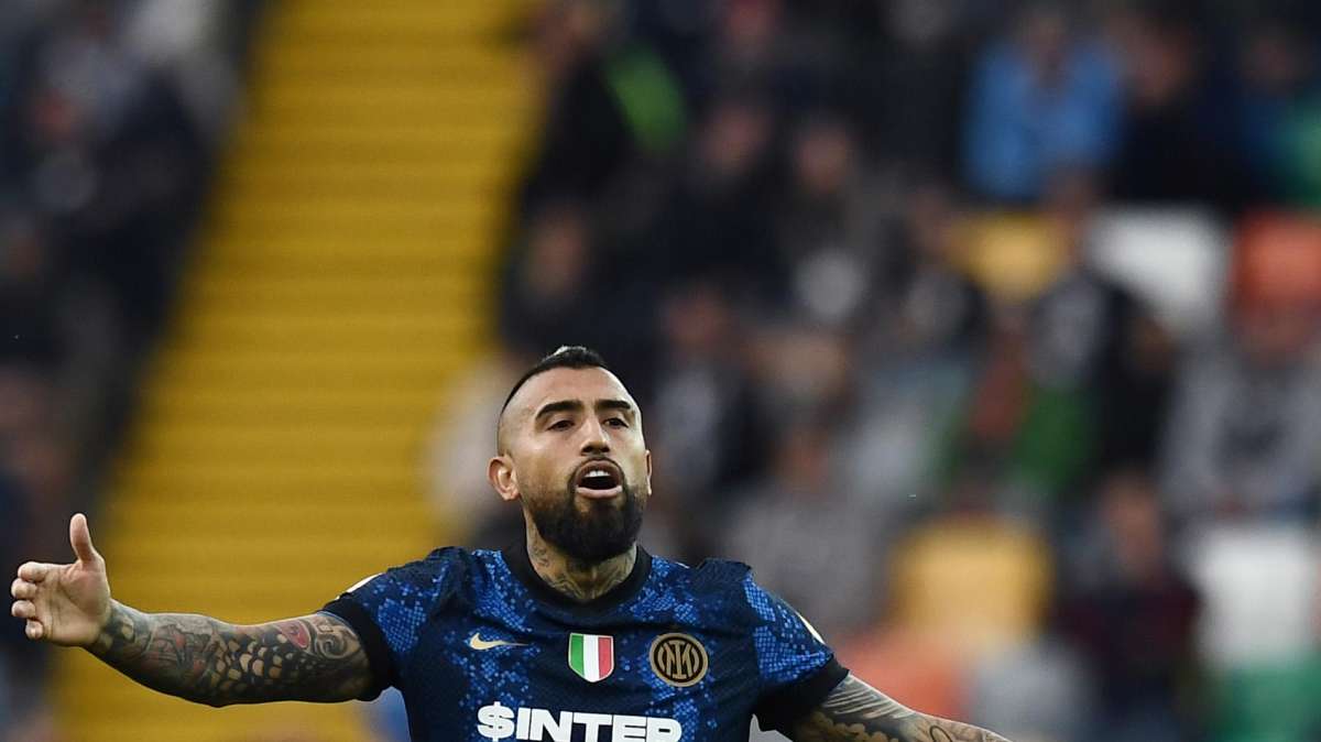 UFFICIALE - Vidal lascia il Flamengo