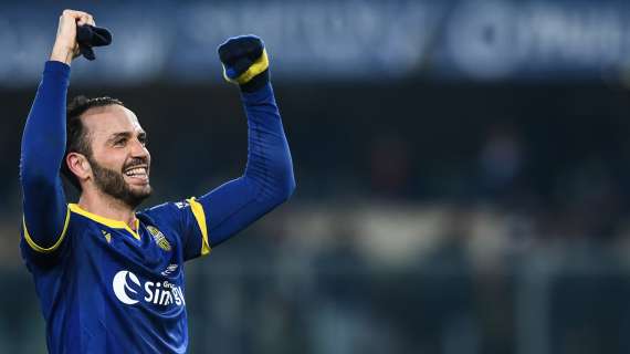 Pazzini sulla lotta Scudetto: "Napoli favorito. Juve, Milan e Inter devono fare ancora qualcosa sul mercato"