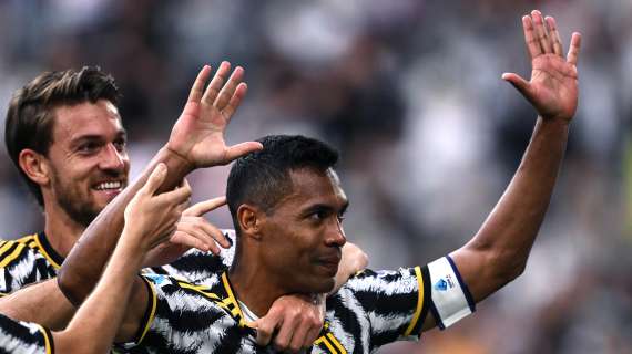 Juve pronta a debuttare in Champions, arriva l’in bocca al lupo di Alex Sandro