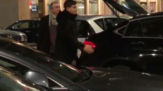 Sportitalia - Orsolini a cena a Milano con il padre e l'agente. Irrompe il Genoa e insidia il Bologna (FOTO-VIDEO)