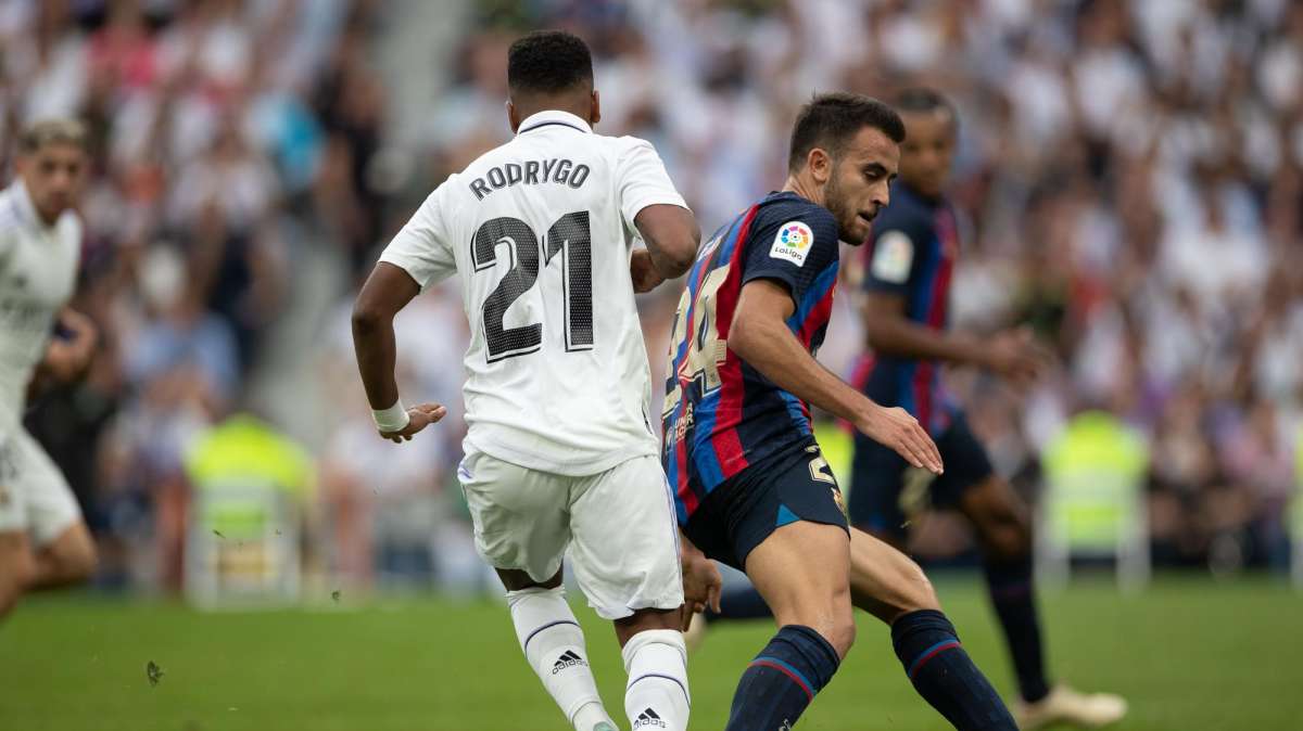 Due difensori del Barcellona offerti alla Juventus 