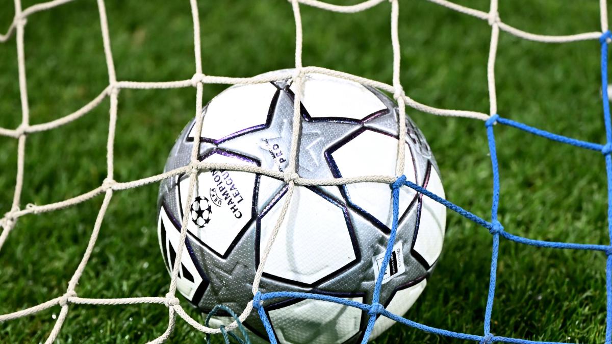 IFAB vara nuove regole Var e countdown su rimesse e sostituzioni