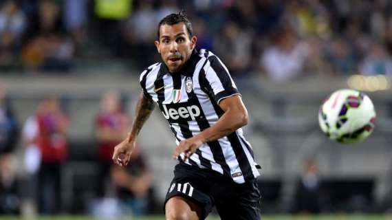 LIVE VINOVO - Comunicato Juve: nessuna lesione per Tevez, oggi si è allenato a parte. Squadra in posa per la foto ufficiale. Prima della seduta riunione tattica. Domani alle 13 parla Allegri. Sabato Pereyra al posto di Vidal