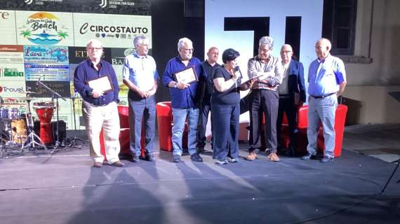 A Locri la cerimonia premiazione del Premio Letterario Nazionale “Poesia Bianconera” (FOTO)