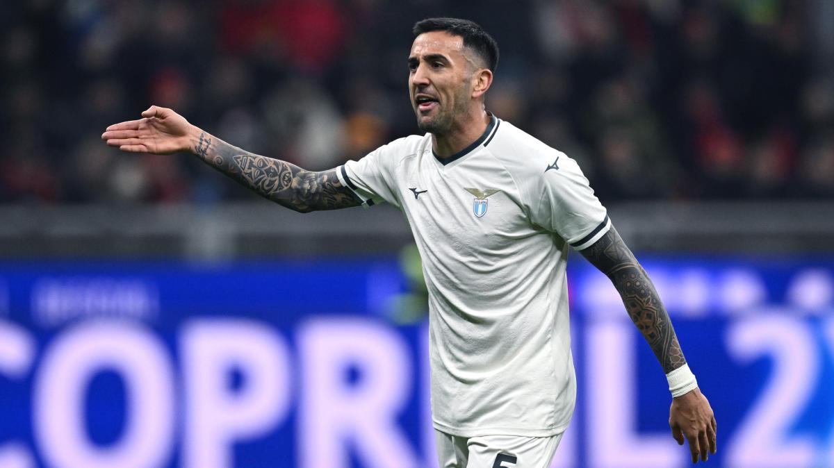 Qui Lazio - Vecino saluta i biancocelesti: il comunicato del club...