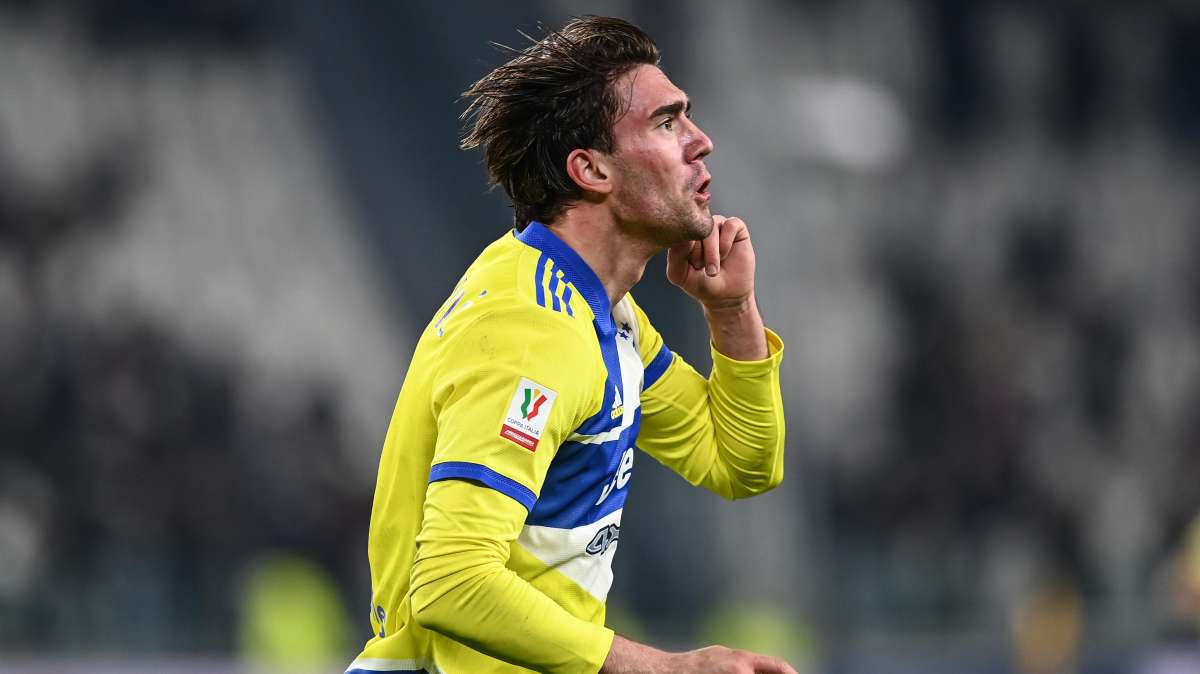 A MENTE FREDDA -  Vlahovic e il manuale del perfetto juventino. Max avanti con il tridente!    