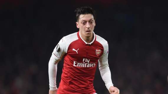 Dall'Inghilterra - L'Arsenal scarica Ozil, la Serie A nel suo futuro