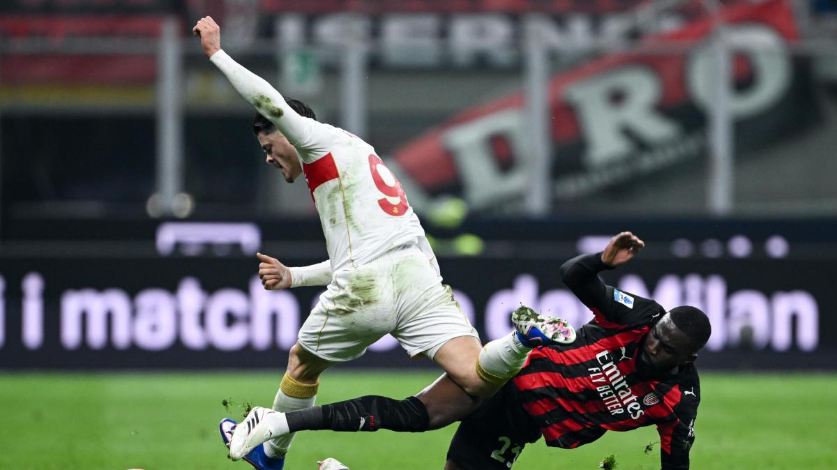 Serie A, Genoa-Milan sospesa per alcuni minuti: lancio di petardi dalla Curva Nord 