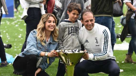 Valentina Allegri si è fidanzata. E ha presentato il partner al padre