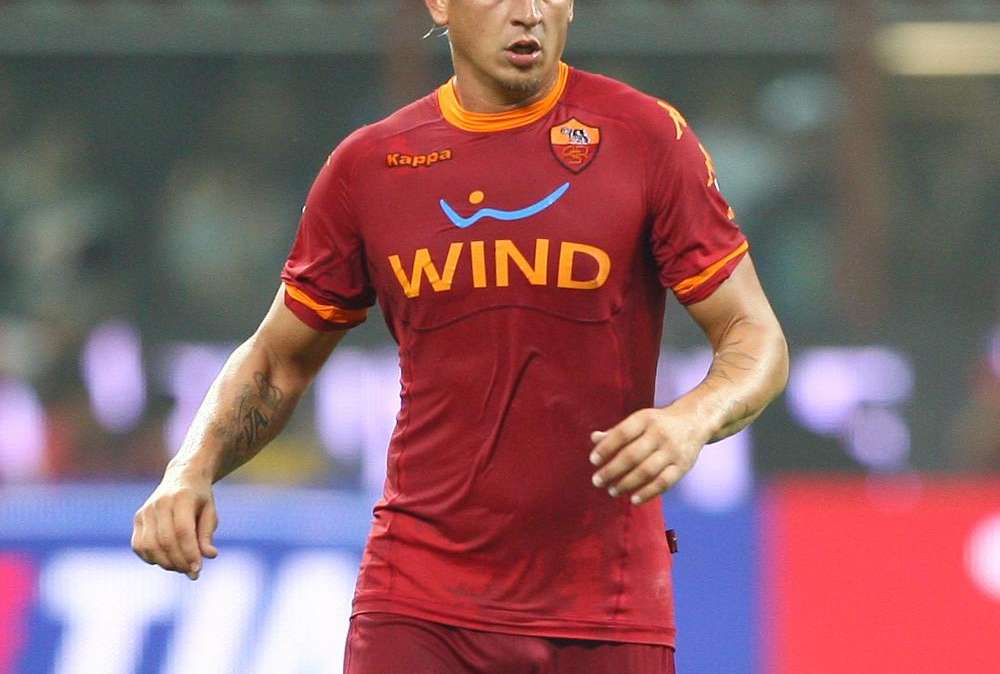 Mexes: "Non sono sicuro di rinnovare con la Roma"