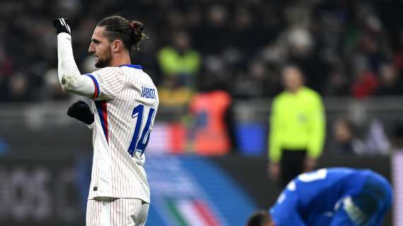 Polemica Rabiot, la madre contro Longoria