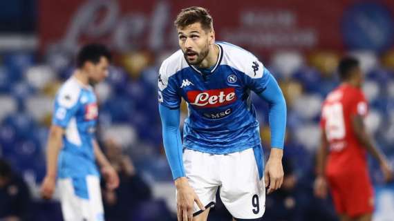 L'ex Juve Llorente bloccato dal Napoli. L'Inter vira decisa su Giroud