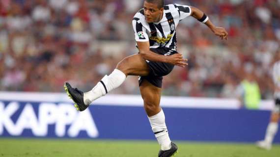 Leggo - Melo piace all'Arsenal, possibile scambio con Eboué