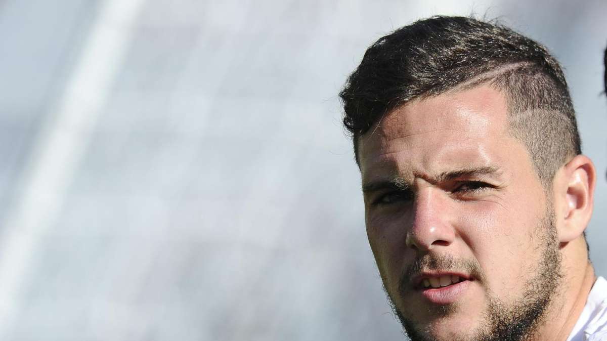 Il padre di Destro: "Mattia ha scelto il giallorosso per i tifosi e per Zeman"