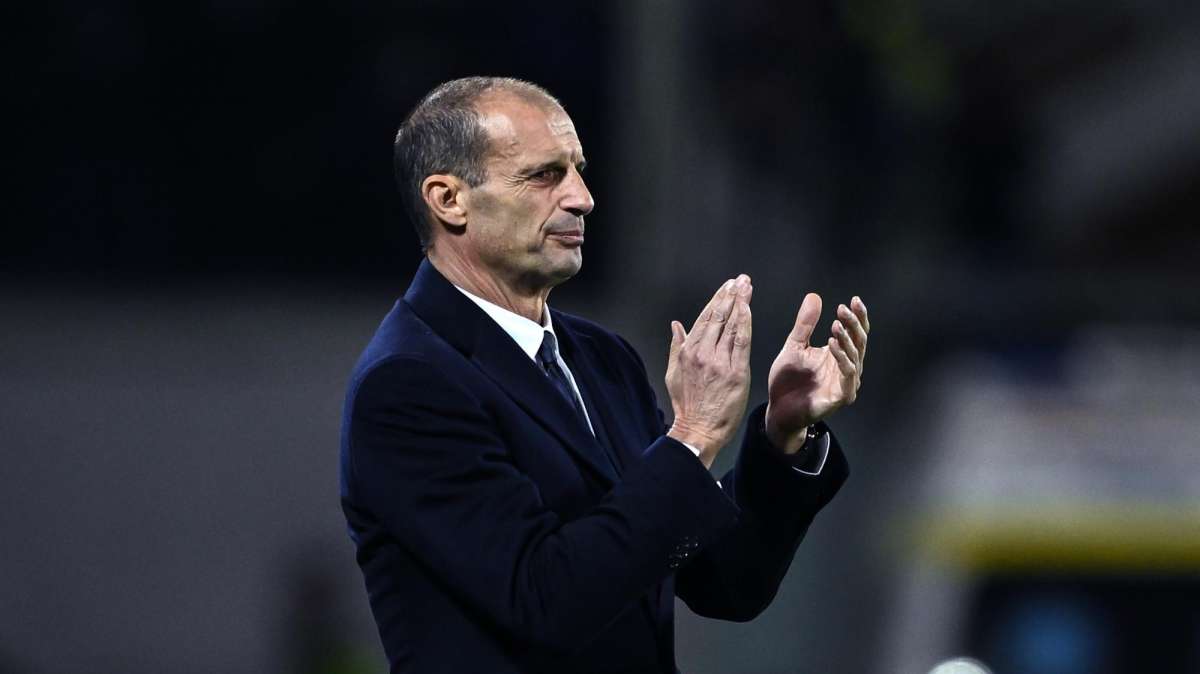 Sportmediaset - Lo sprint di Natale, per Inter e Juve due strade per lo scudetto