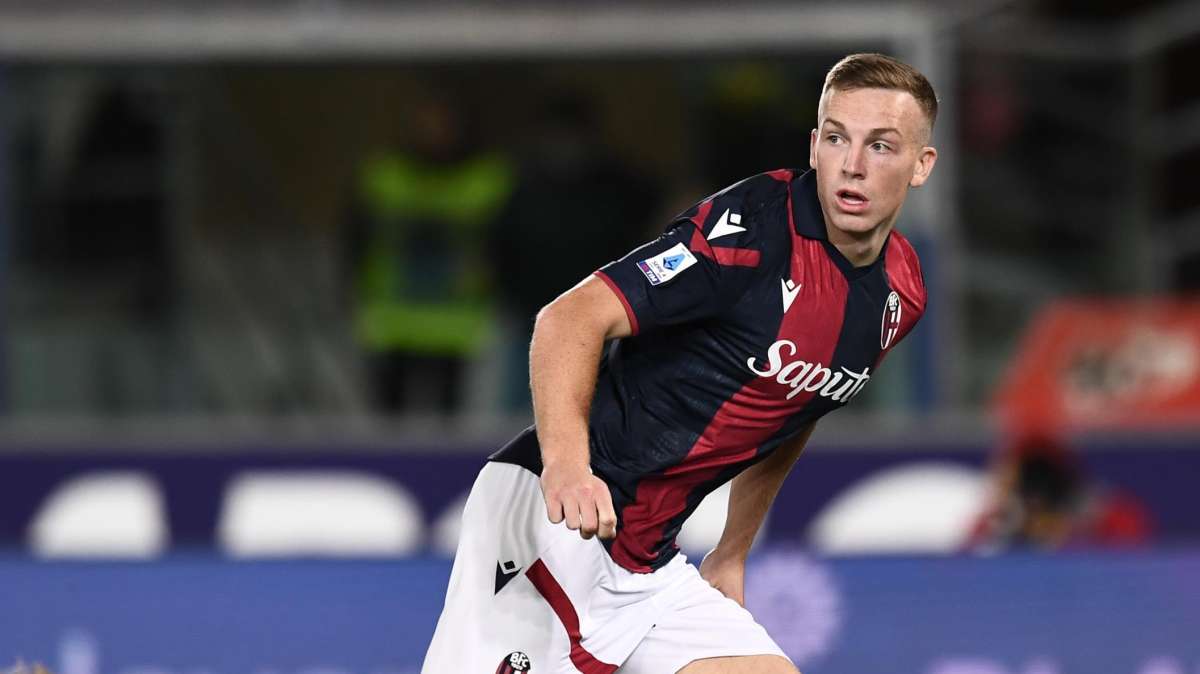 Agente Ferguson: "Piace a tanti club ma ama l'Italia. Lascerà Bologna solo quando sarà il momento giusto"