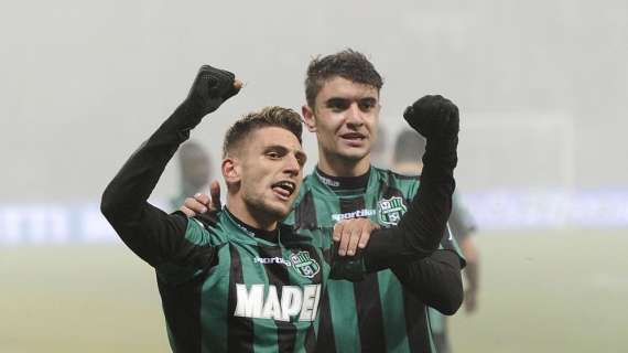 Serie A, i risultati: Berardi regala il successo al Sassuolo. Vincono le milanesi, solo pari per il Napoli. Immobile-gol, Lazio-Toro 3-3