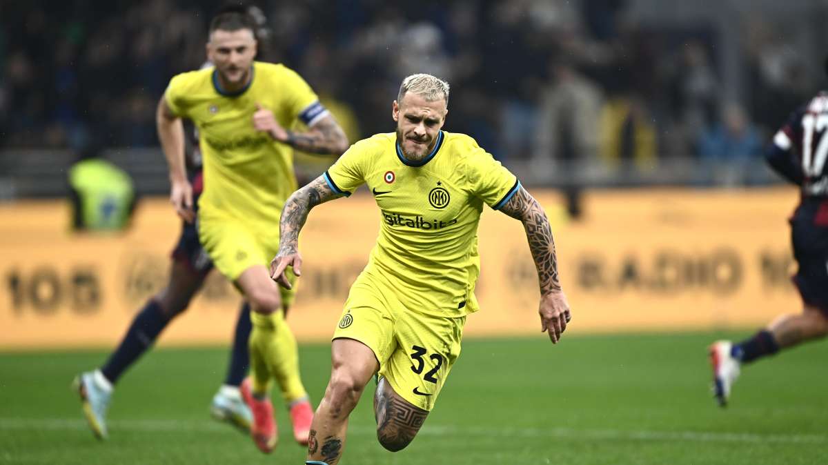 Inter, Dimarco: "Scudetto? Una volta la Juve rimontò 11 punti..."