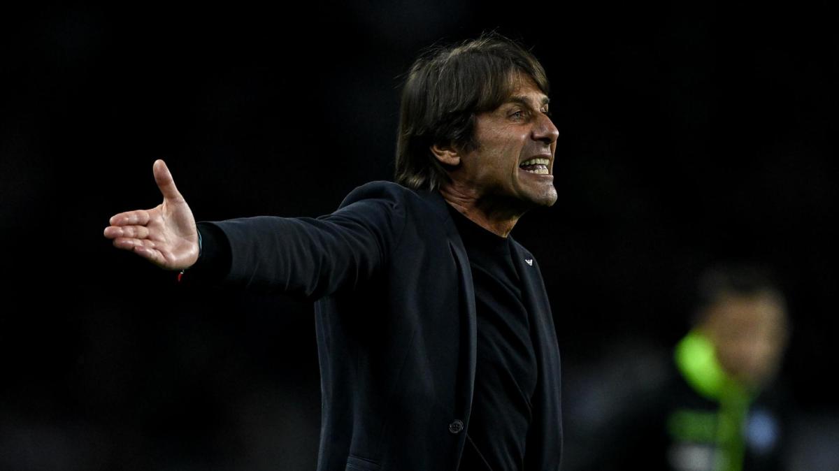 Napoli, Conte: "McTominay? se potrà giocare lo farà, se deciderà di no è perché sarà impossibilitato"