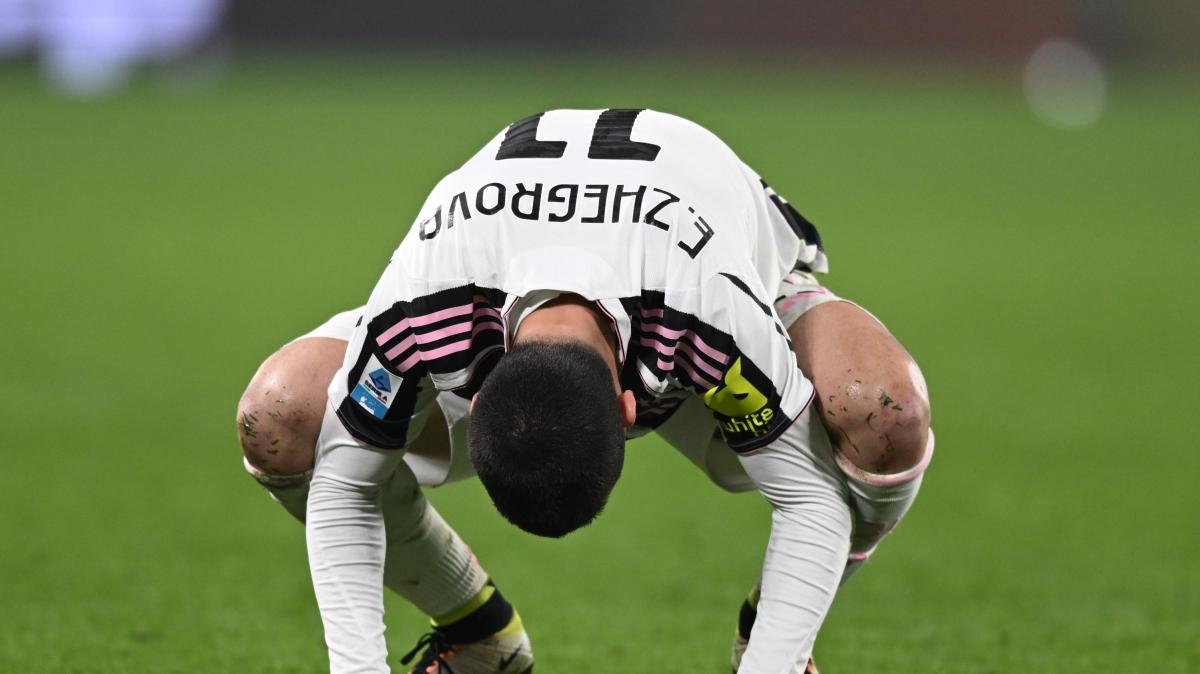 MCKennie cade da solo?