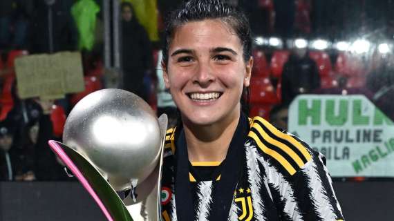 Women, Cantore eletta calciatrice del mese in serie A