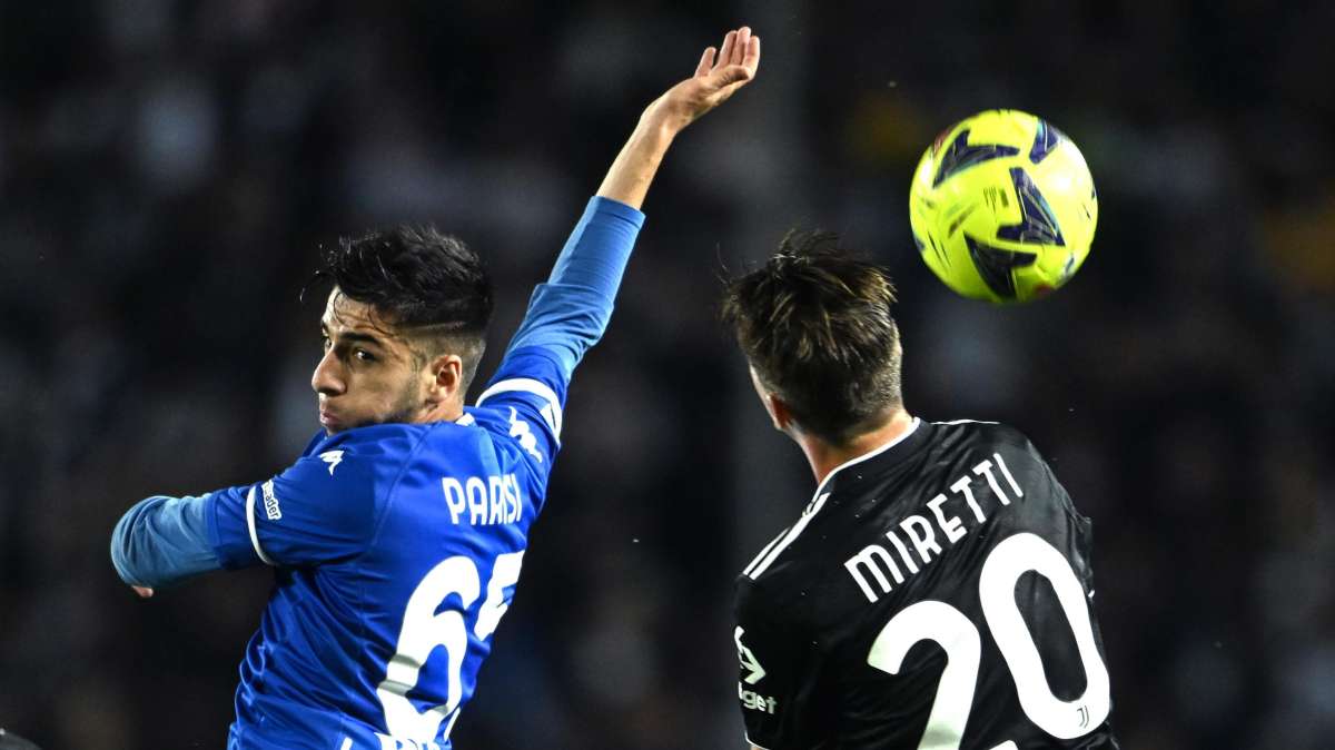 Parisi, opzione per la fascia sinistra