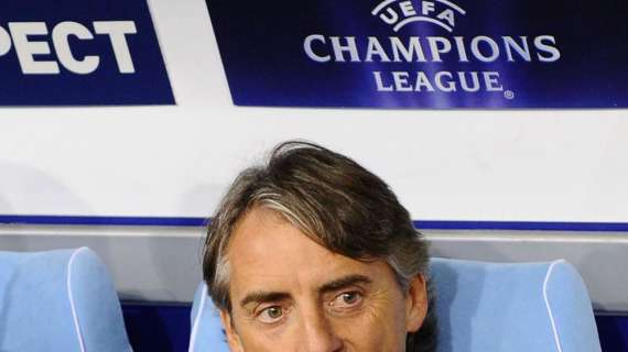 Daily Mirror - Mancini insiste per Van Persie al City.