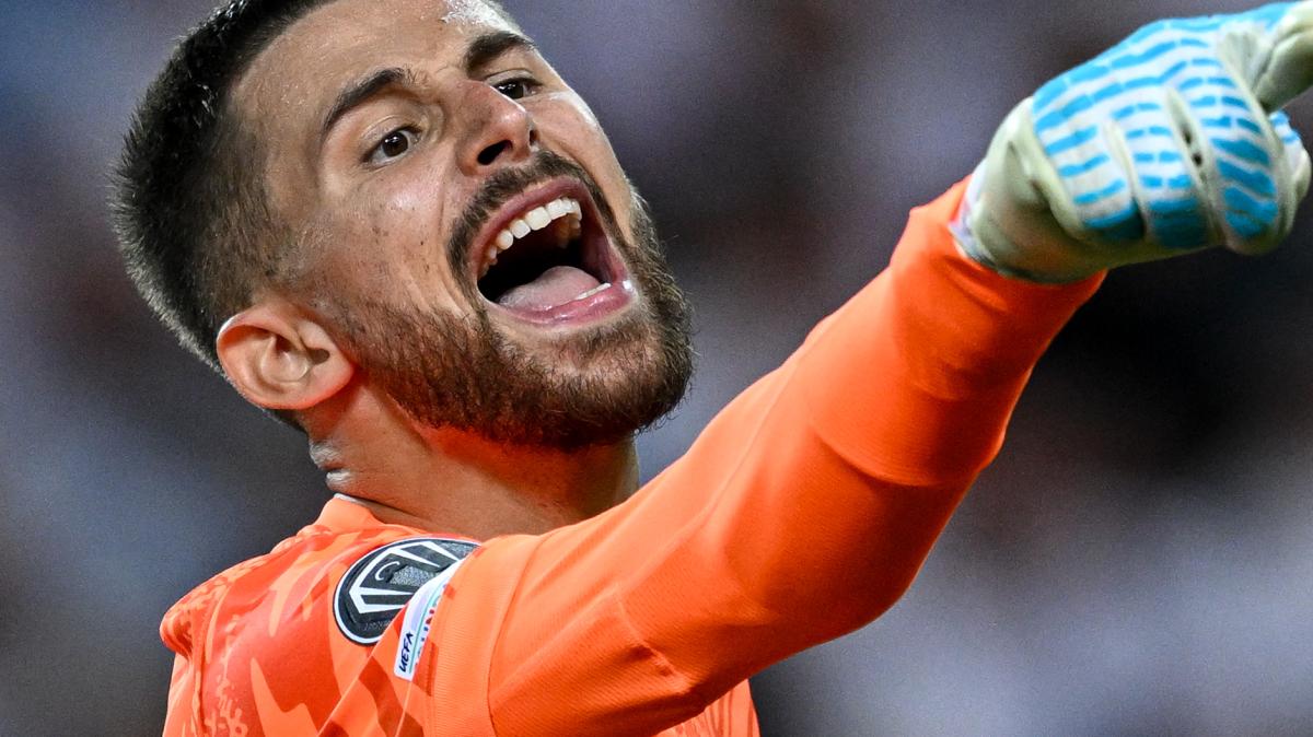 Juventus, riflessioni su Dibu Martínez: occasione di mercato o profilo da superare?