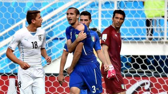 Corsport - Si scommette sul morso di Suarez a Chiellini