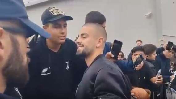 LIVE TJ - ZHEGROVA lascia il JMedical: visite terminate. Del Piero lascia il centro medico bianconero. L’ex Capitano travolto dall’affetto dei tifosi (FOTO E VIDEO)