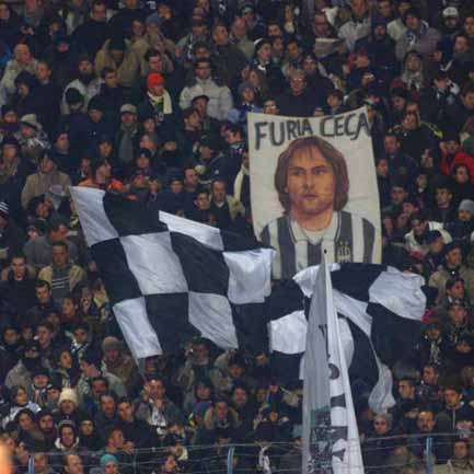 Caso Balotelli, gli ultrà replicano: "Basta con questa caccia alle streghe"