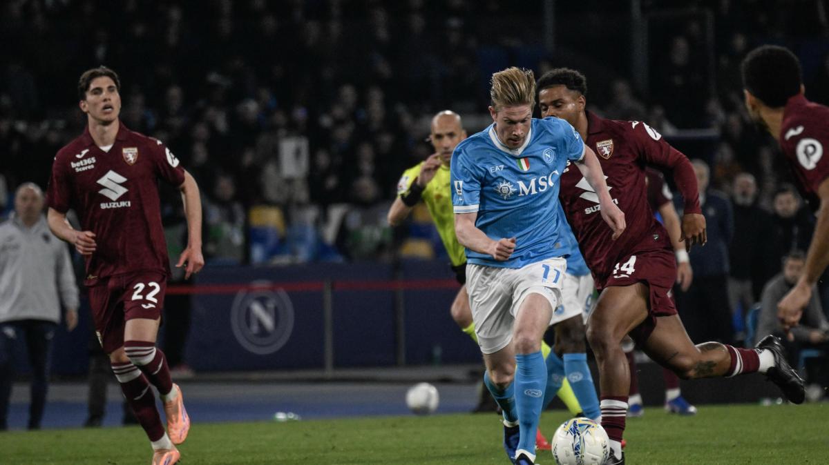 Il Napoli aspetta il Lecce, De Bruyne e' pronto
