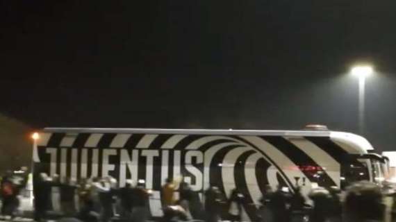 LIVE TJ - L'arrivo della Juventus all'Allianz. Grande tifo anche all'esterno dello stadio (VIDEO)