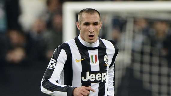 CHIELLINI: "Contento di ritrovare Deschamps da capitano, fu il primo a mettermi al centro. Polemiche sul nostro impiego in Nazionale? Pensiamo a giocare..."